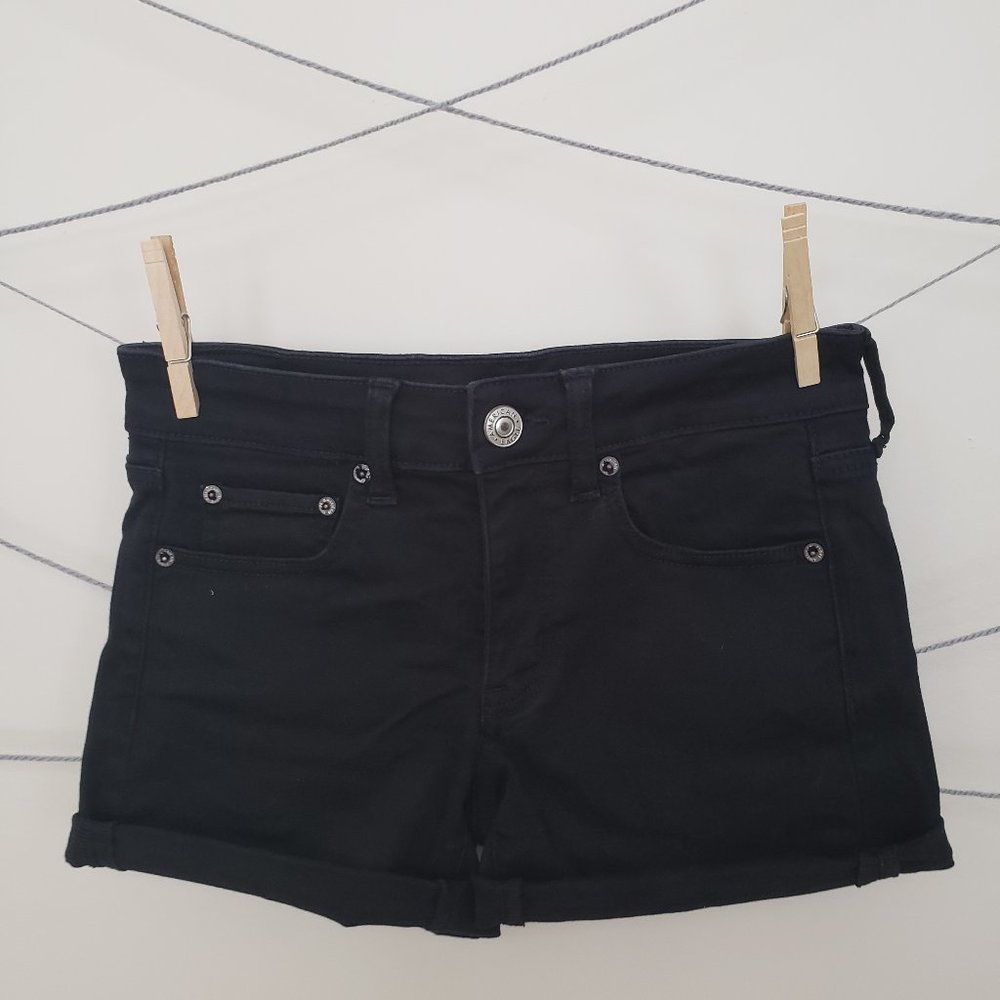 Black American Eagle Size 2 Shorts